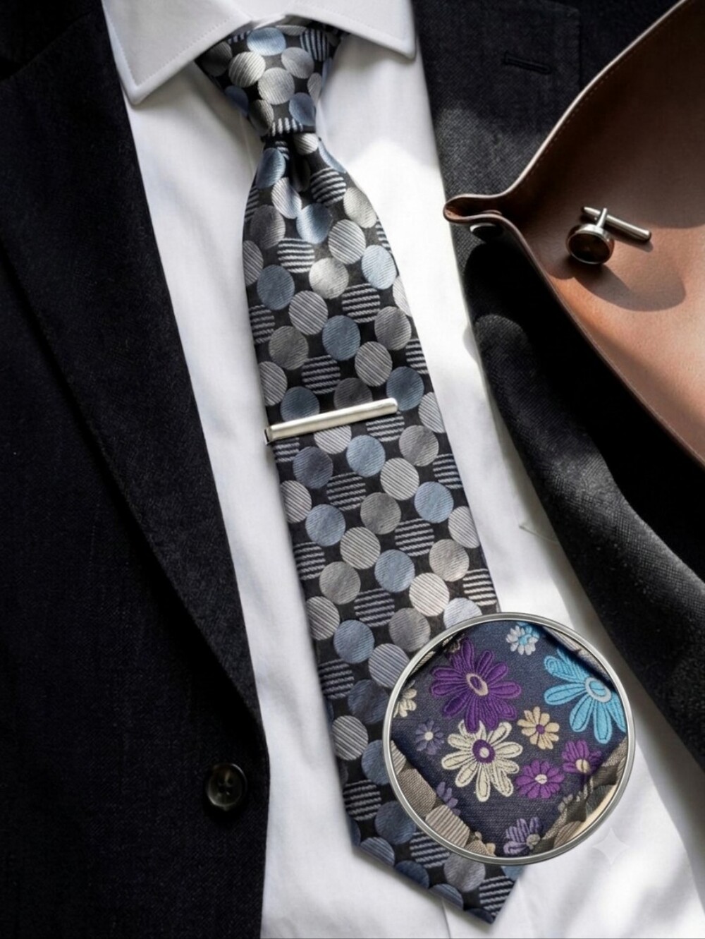 Montebello Italia 100% Silk Geometric Circle Necktie - Black, Blue & Silver